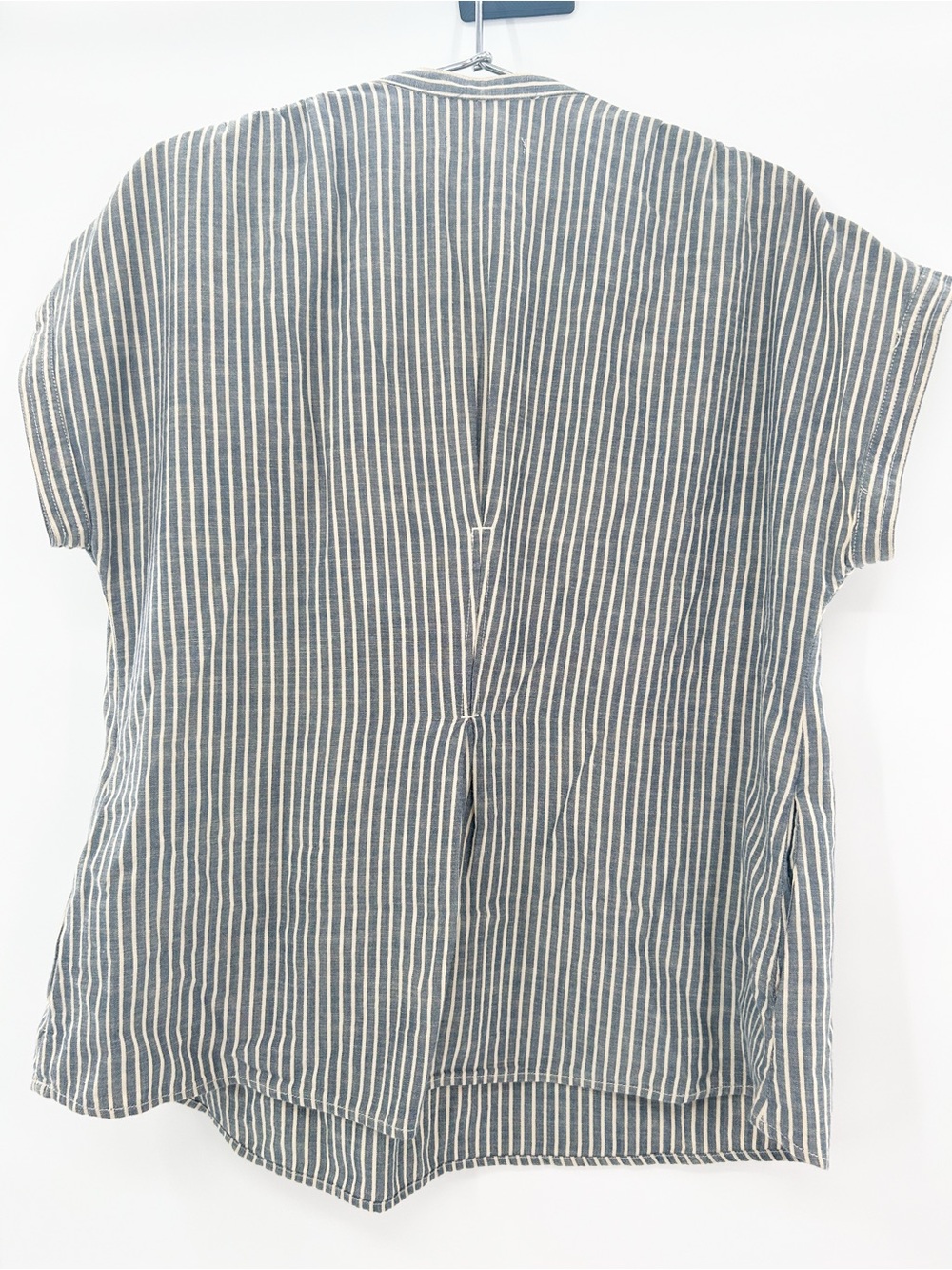 Gap Pintuck Ticking Striped Top Short Sleeve Neutral Laid Back Preppy Cotton XL - Picture 3 of 10